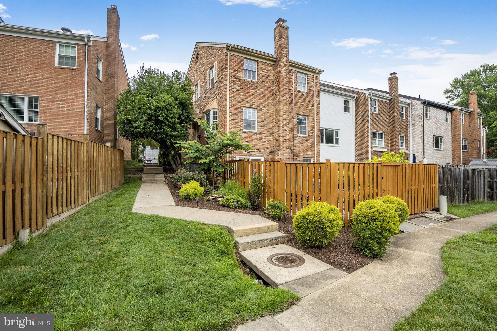 10419 COURTHOUSE DRIVE
