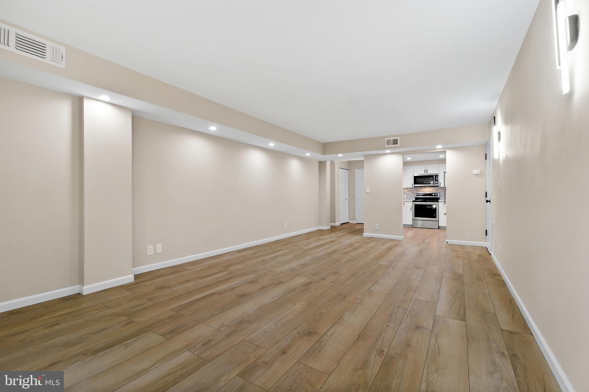 7661 Provincial Dr #112