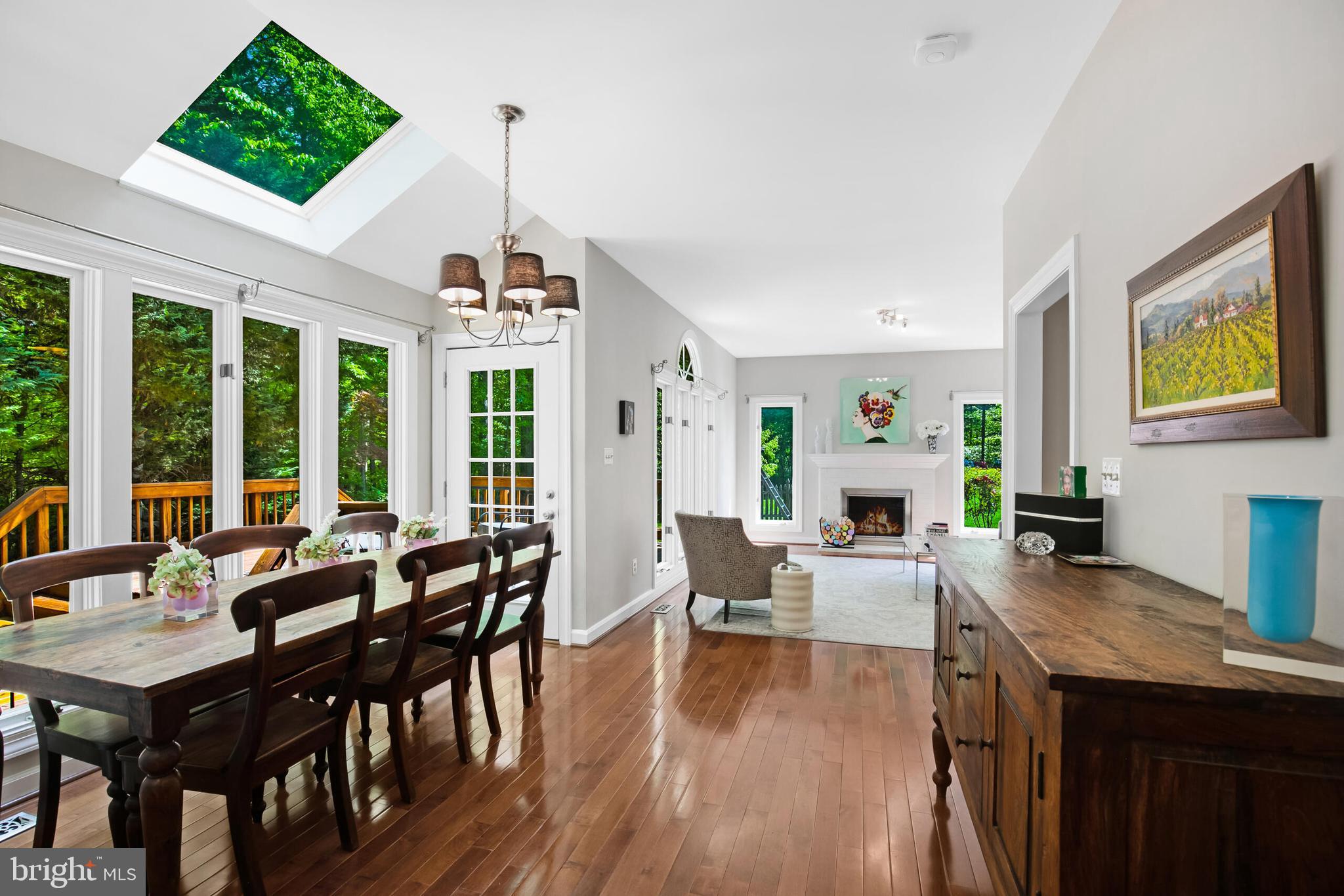 8529 Oak Pointe Way