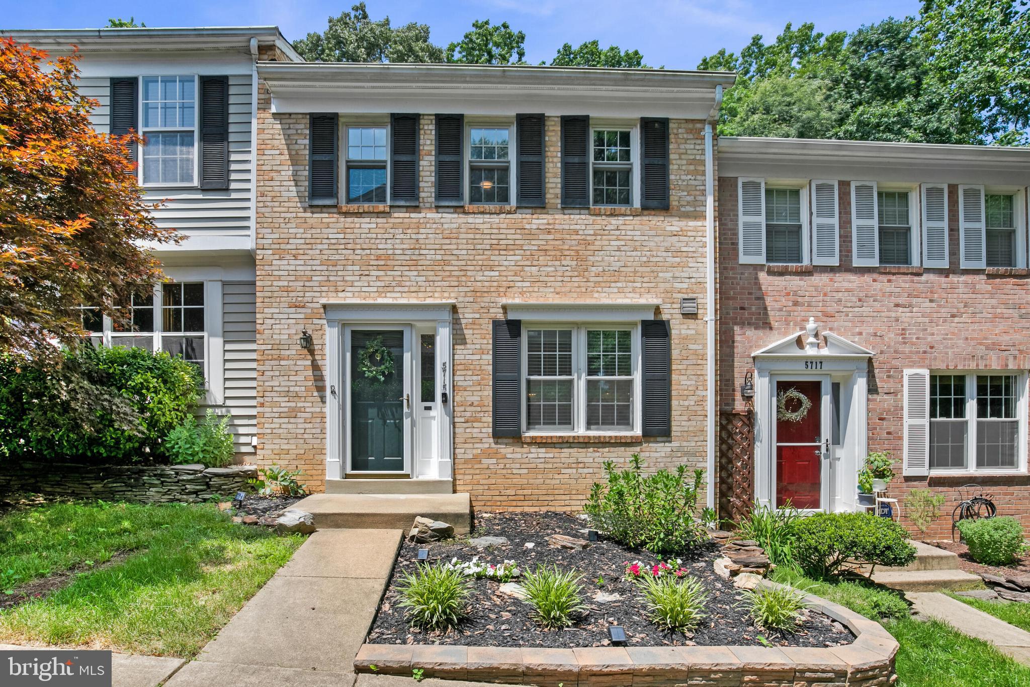 5715 Heritage Hill Ct