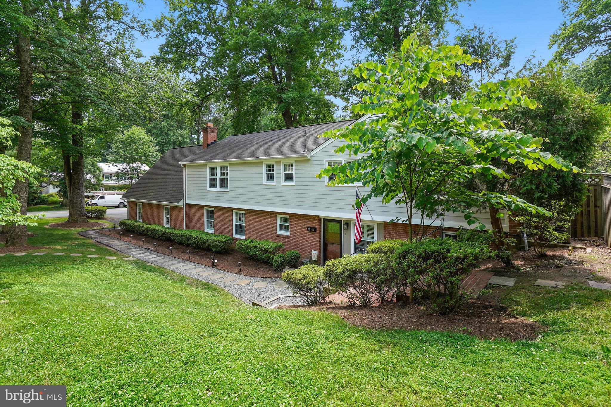 3324 Parkside Ter