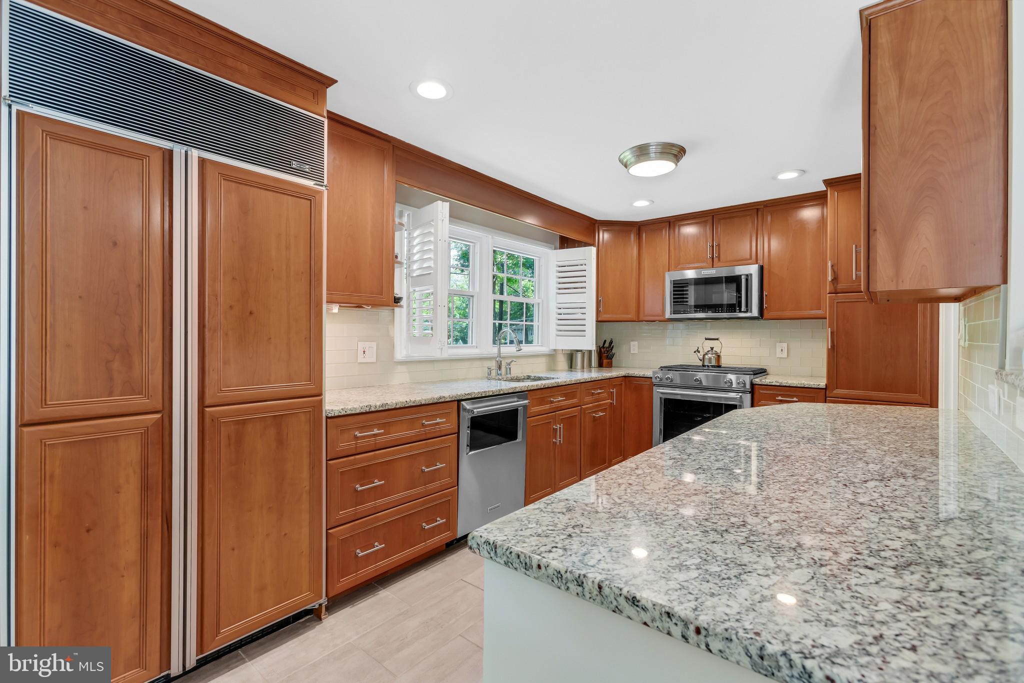 3324 Parkside Ter