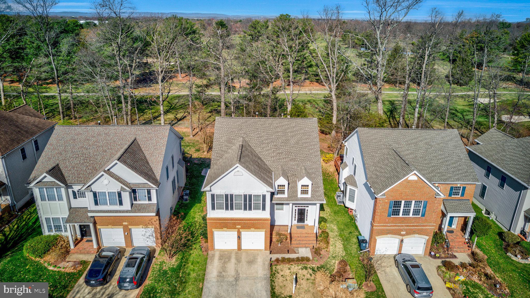 3828 Highland Oaks Dr