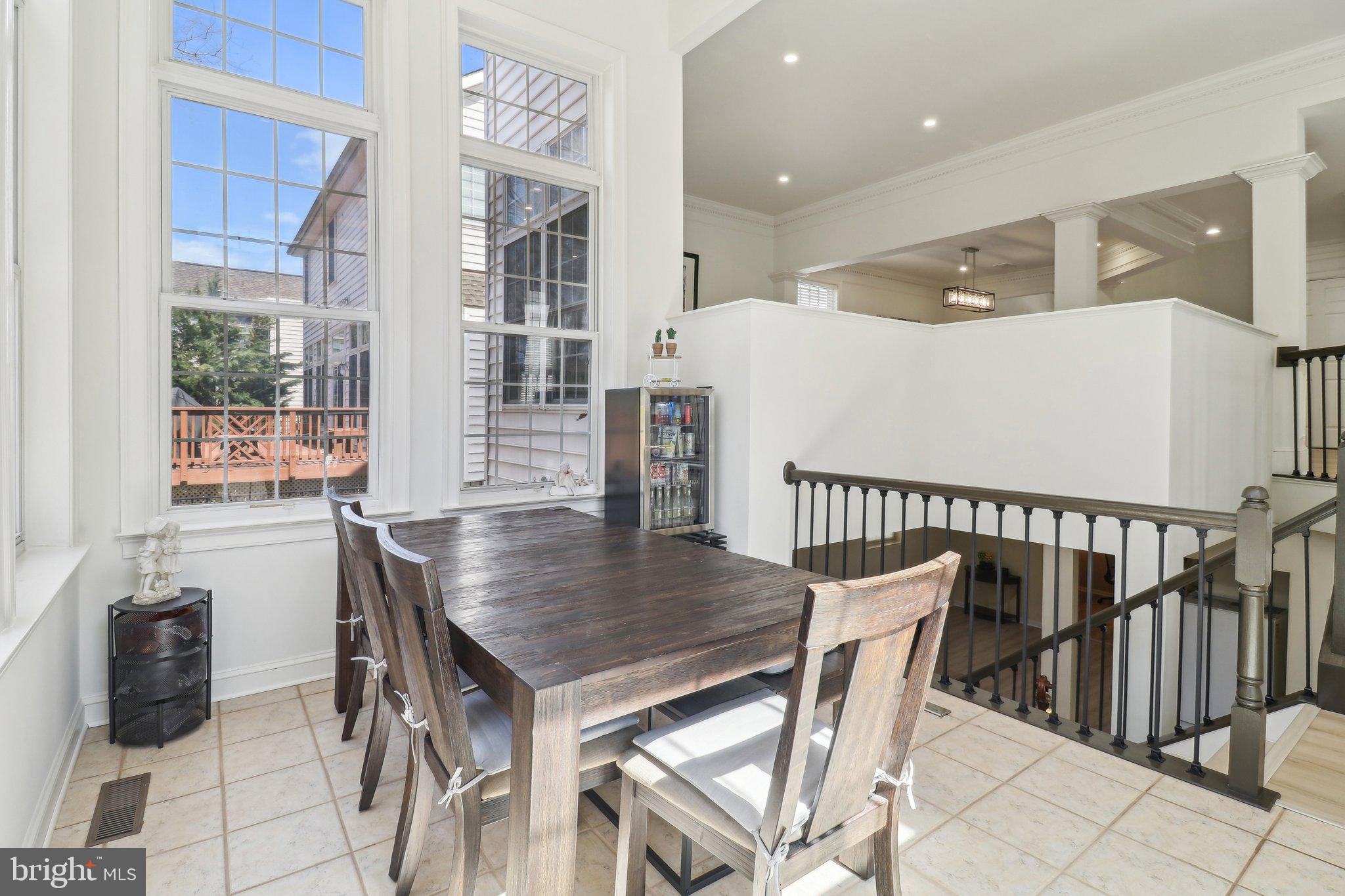 3828 Highland Oaks Dr