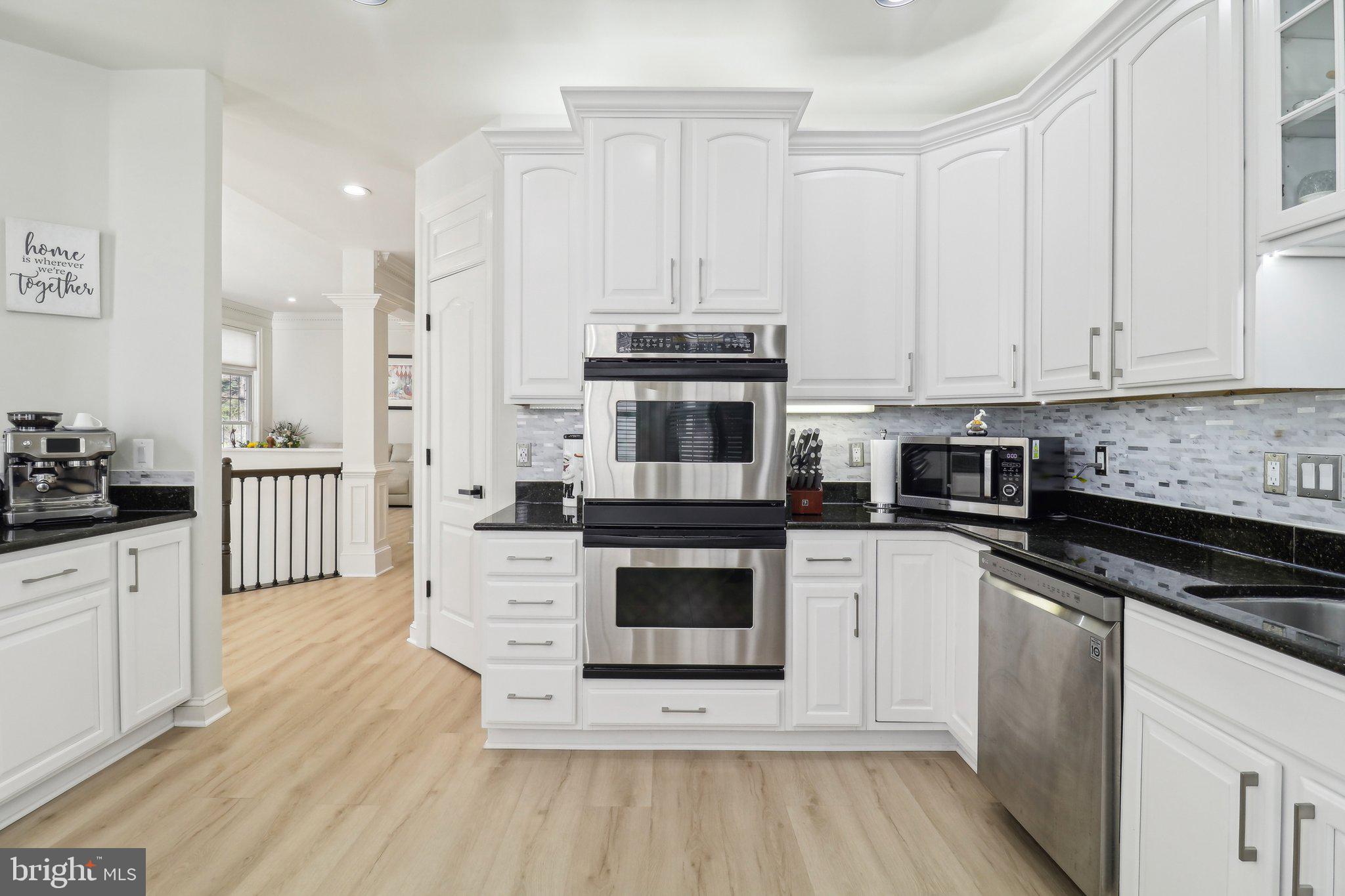 3828 Highland Oaks Dr