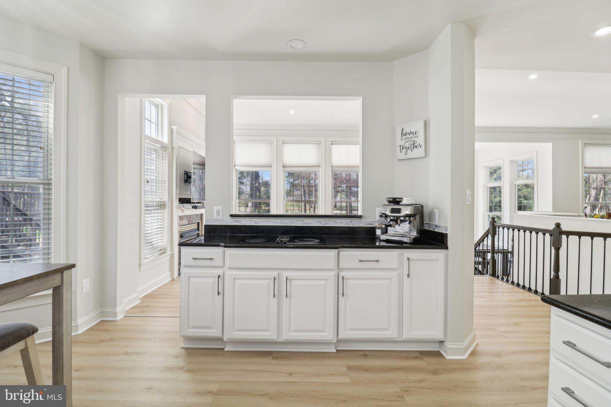 3828 Highland Oaks Dr