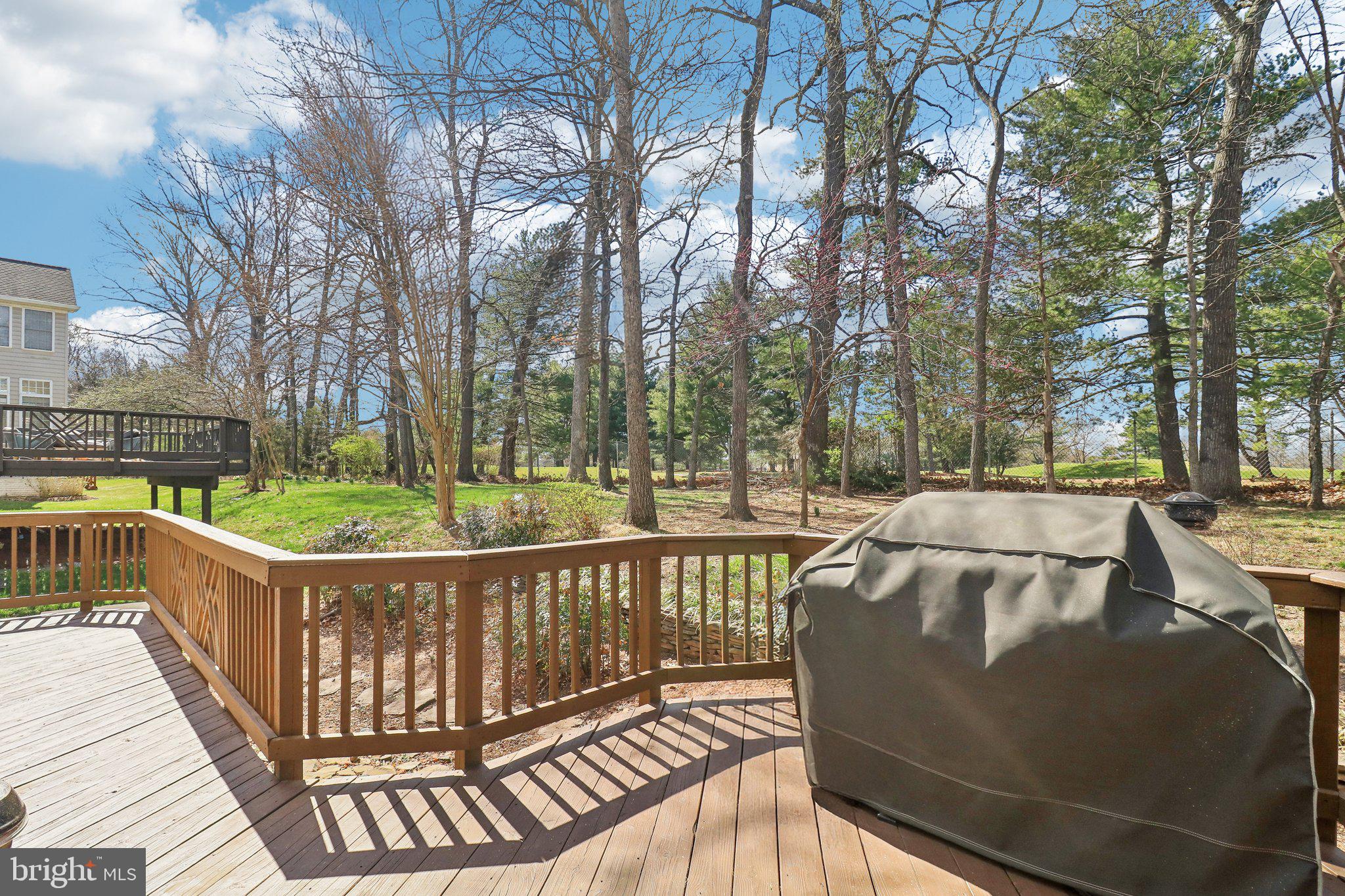 3828 Highland Oaks Dr