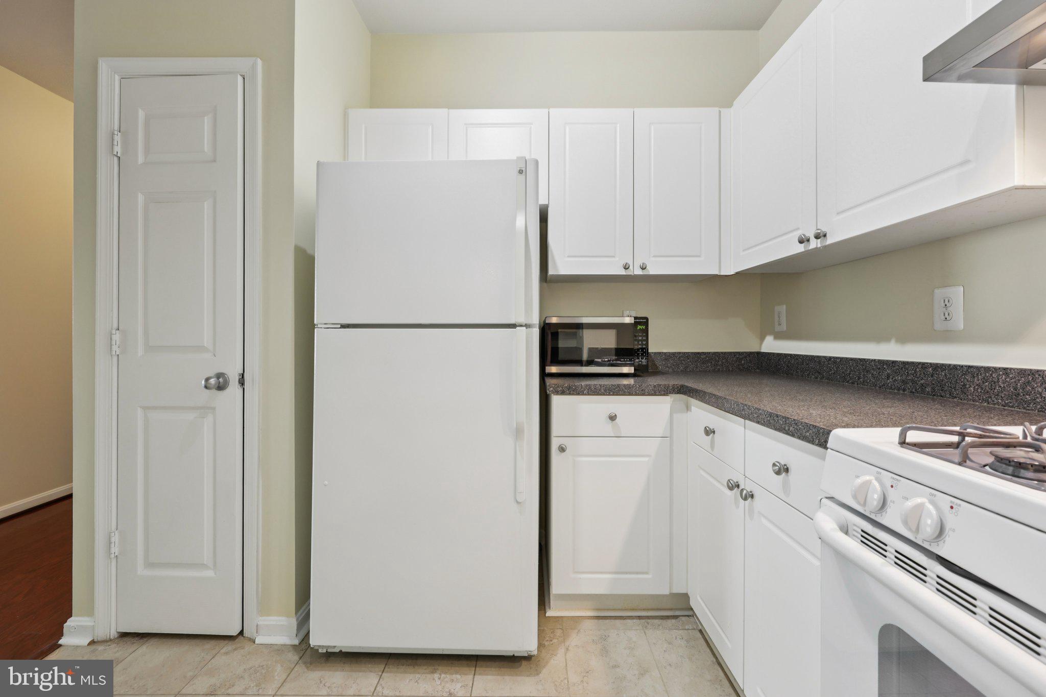11355 ARISTOTLE DRIVE 8-313