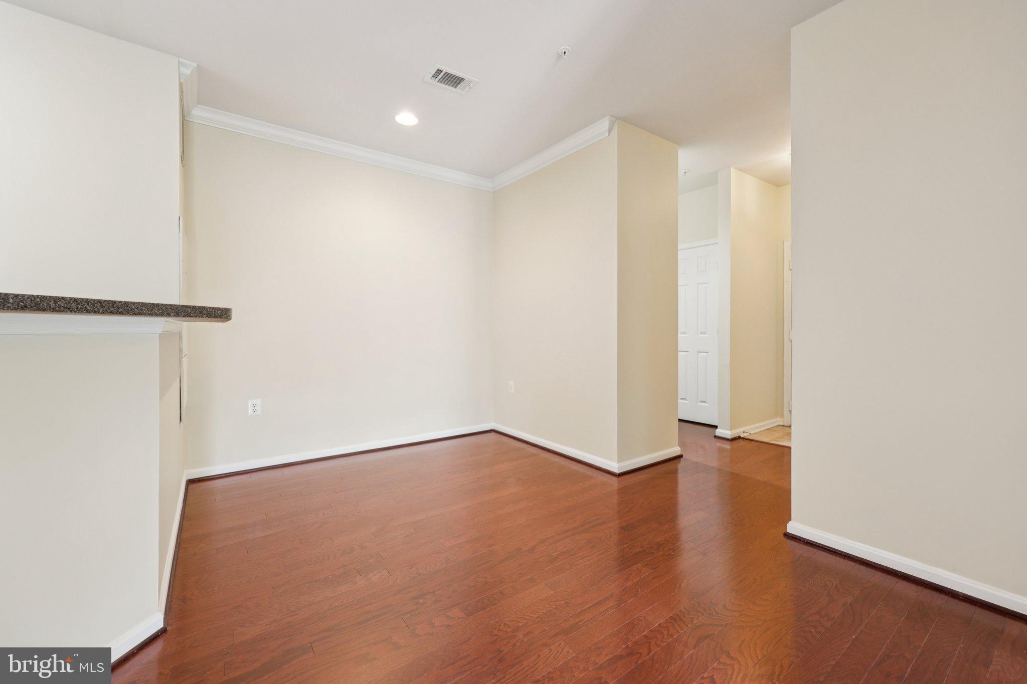 11355 ARISTOTLE DRIVE 8-313