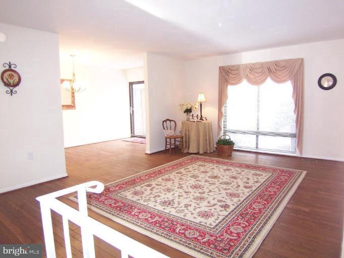 4917 HERKIMER STREET