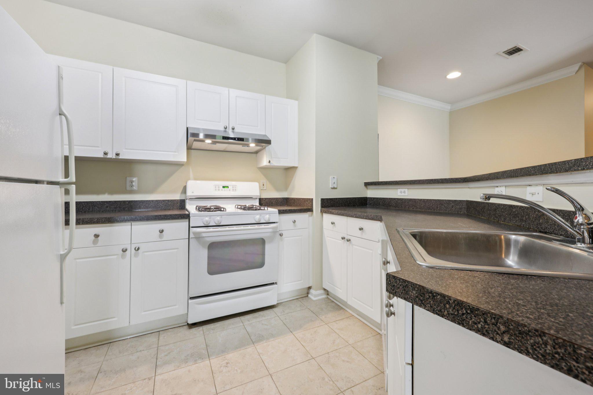 11355 ARISTOTLE DRIVE 8-313