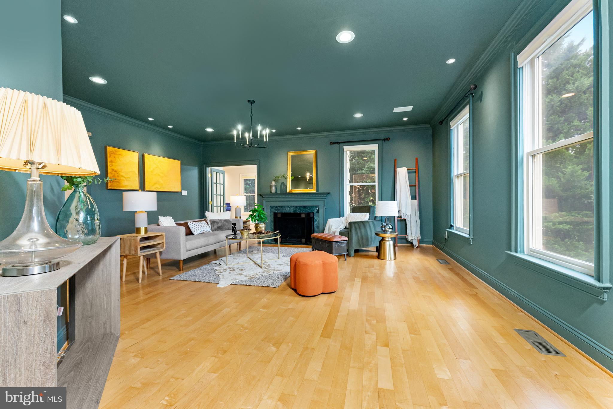 1445 MAYHURST BOULEVARD