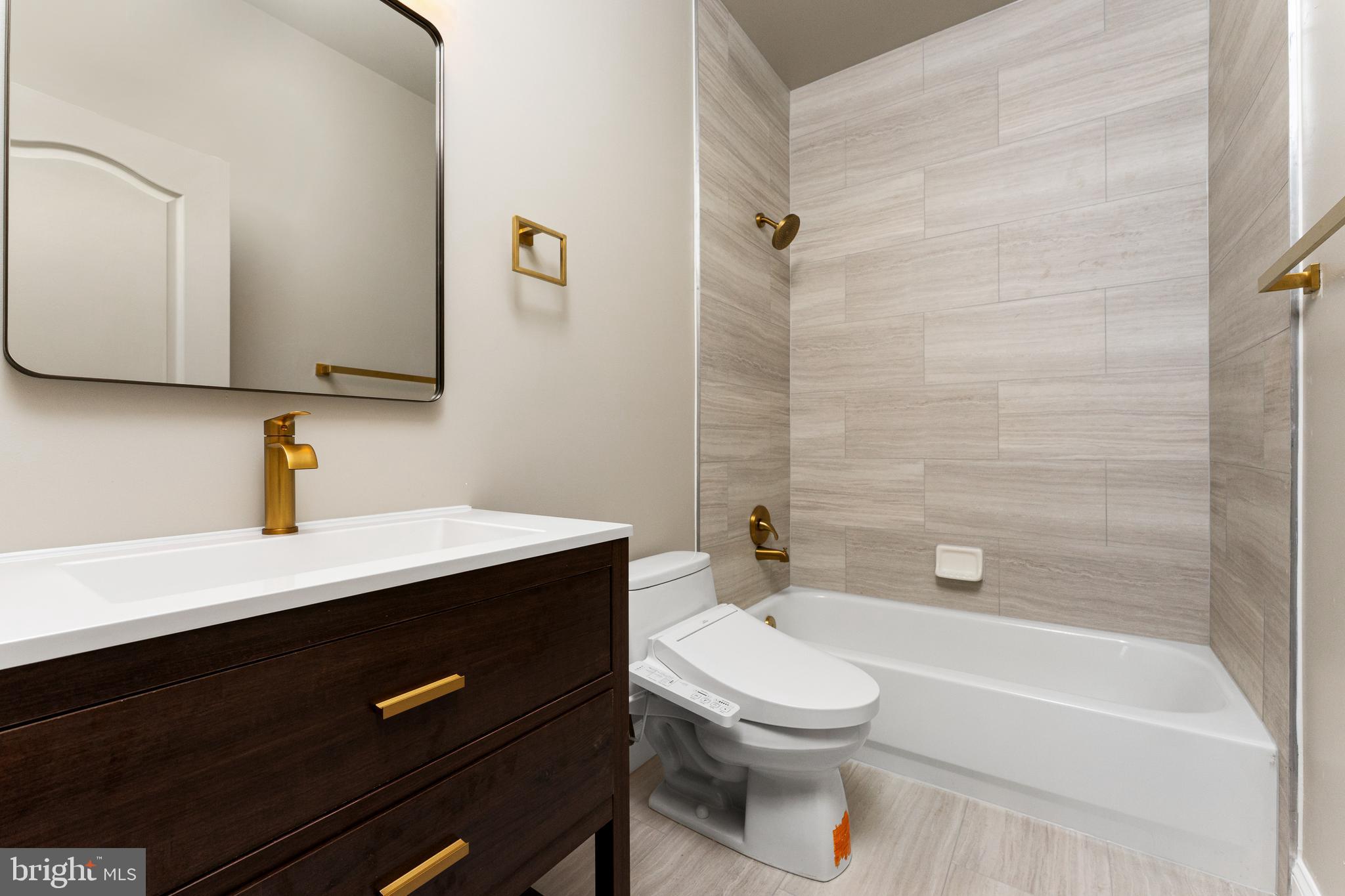 1445 MAYHURST BOULEVARD