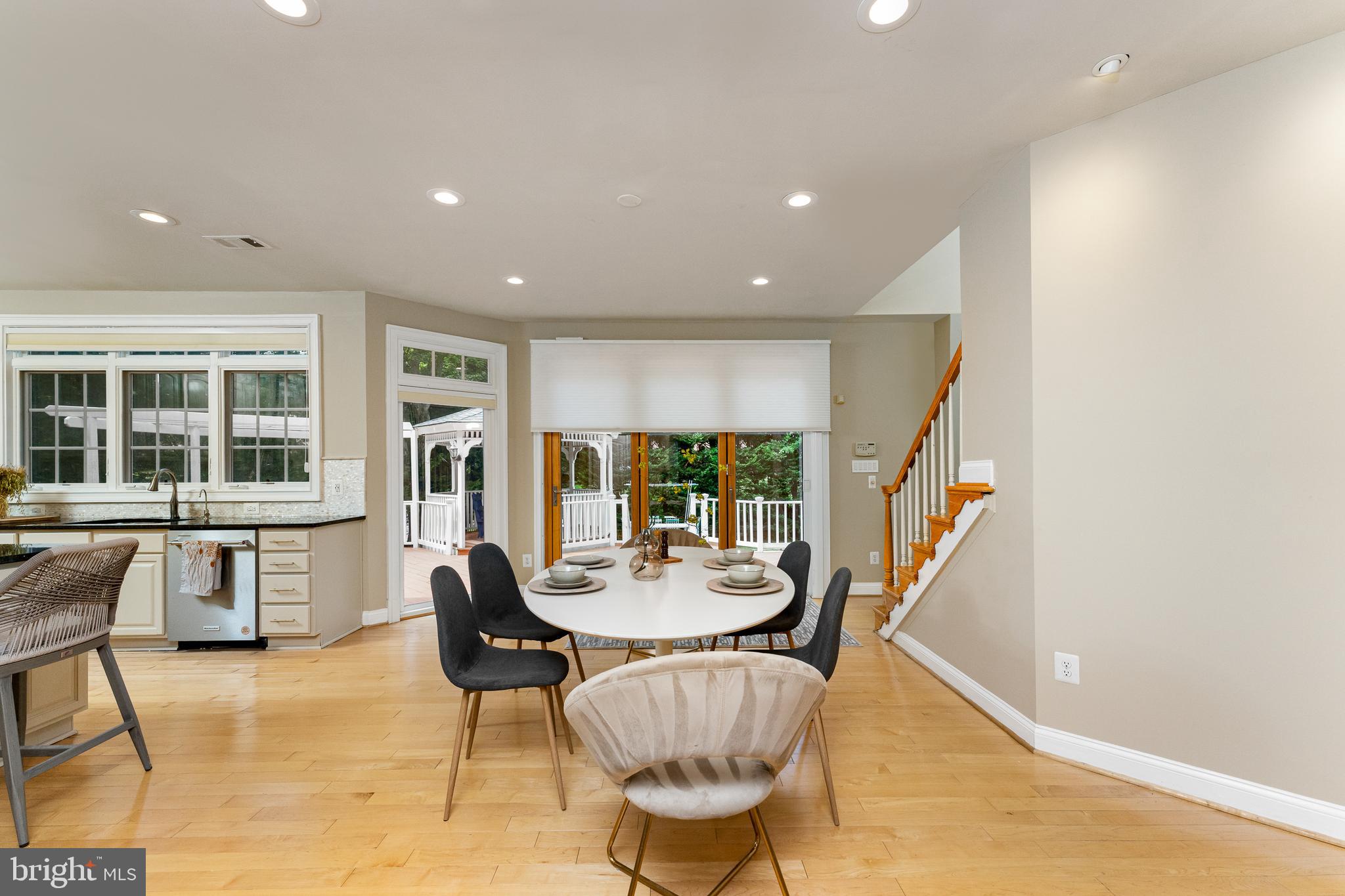 1445 MAYHURST BOULEVARD