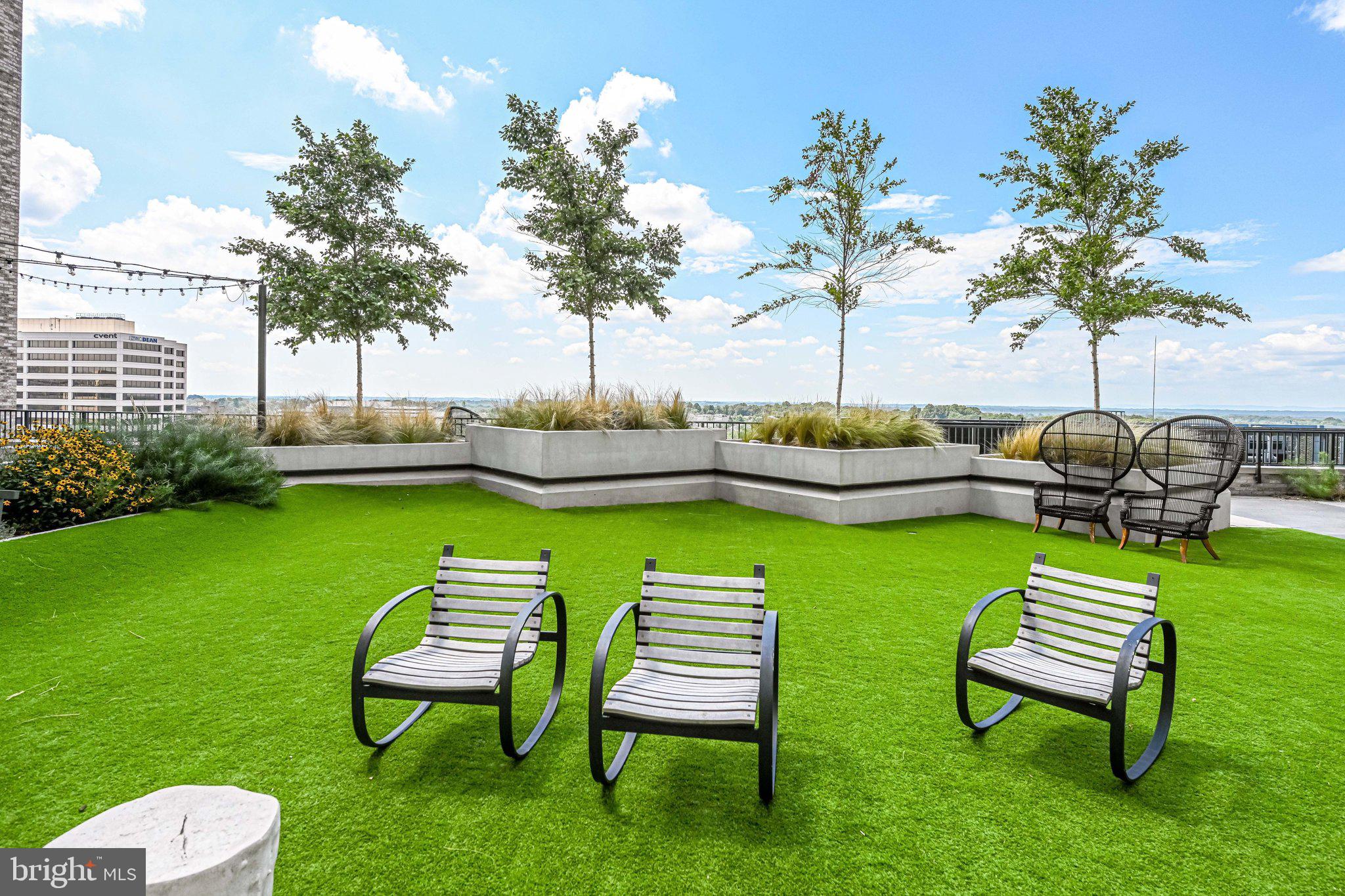 1650 SILVER HILL DRIVE 1703