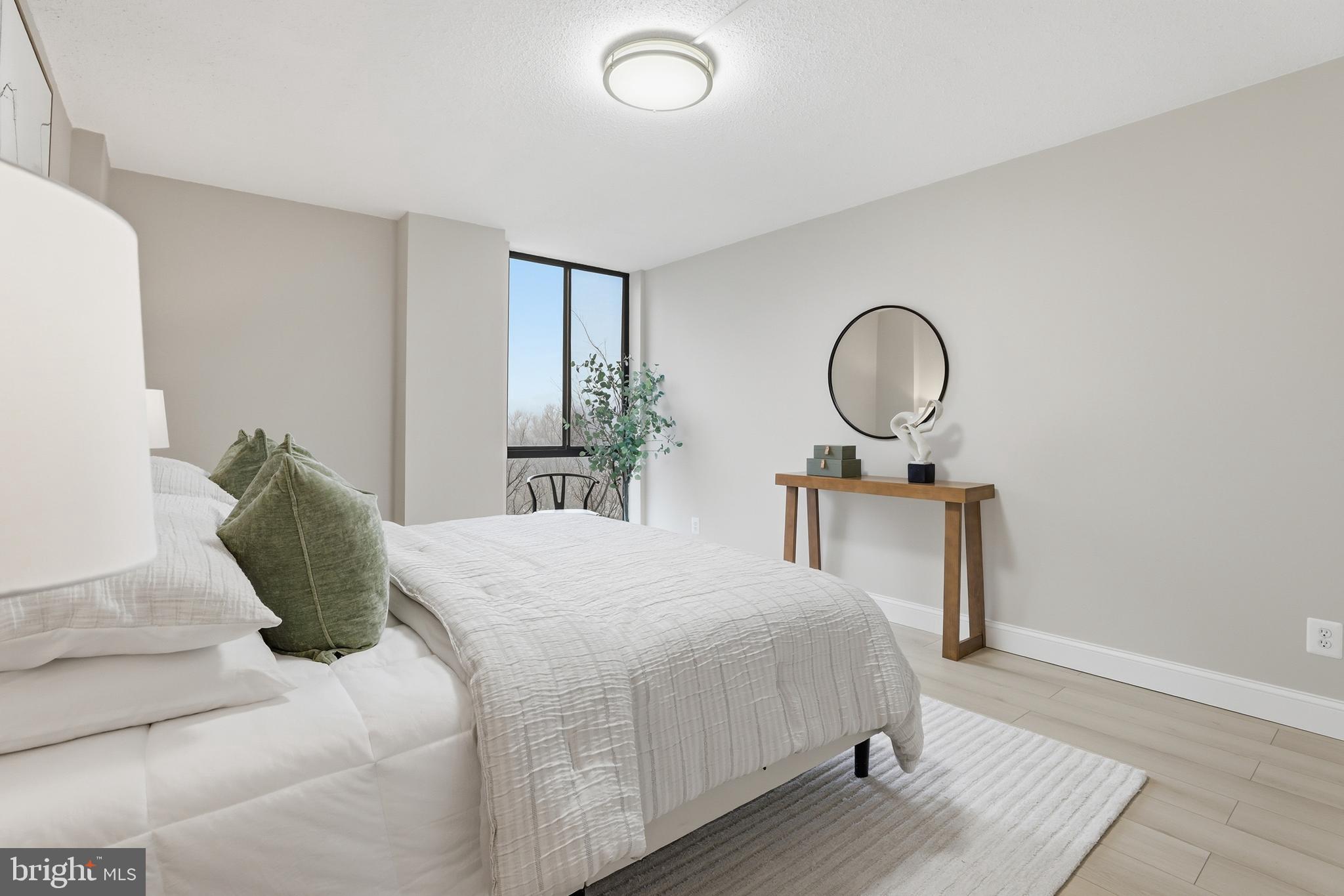 2311 PIMMIT DRIVE 603