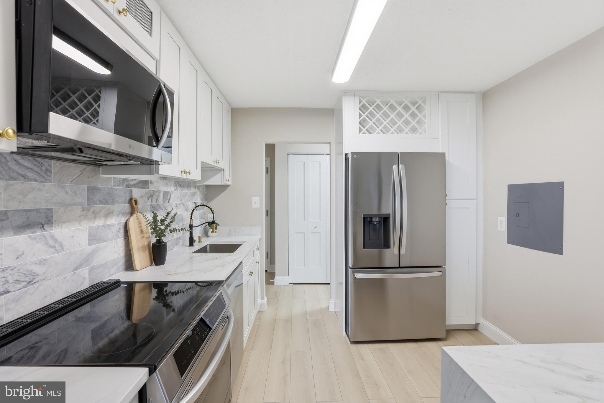 2311 PIMMIT DRIVE 603