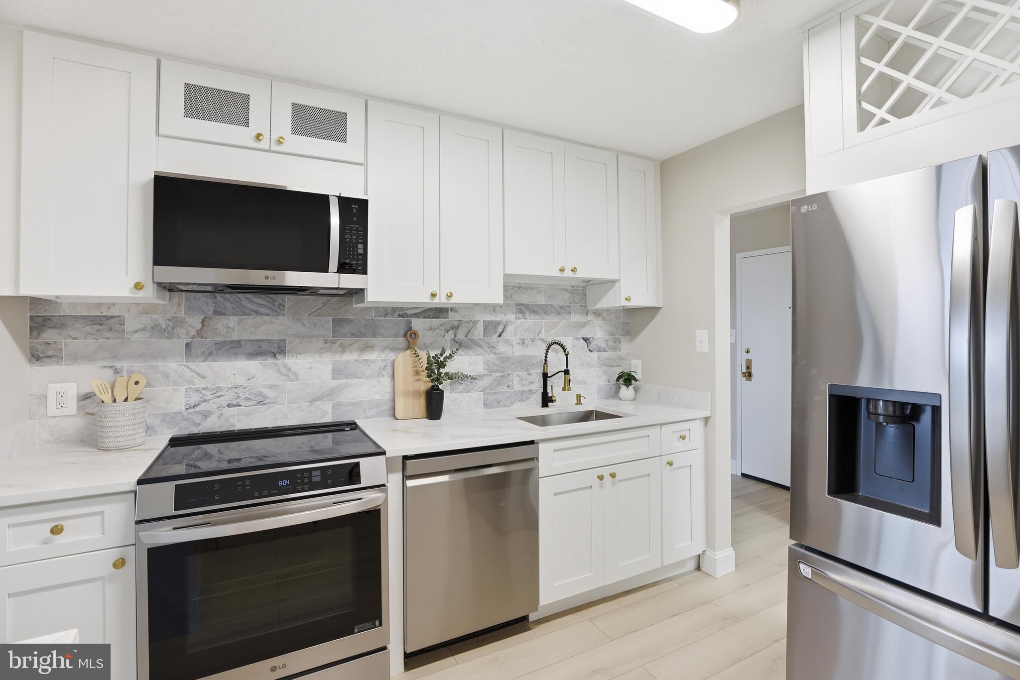 2311 PIMMIT DRIVE 603