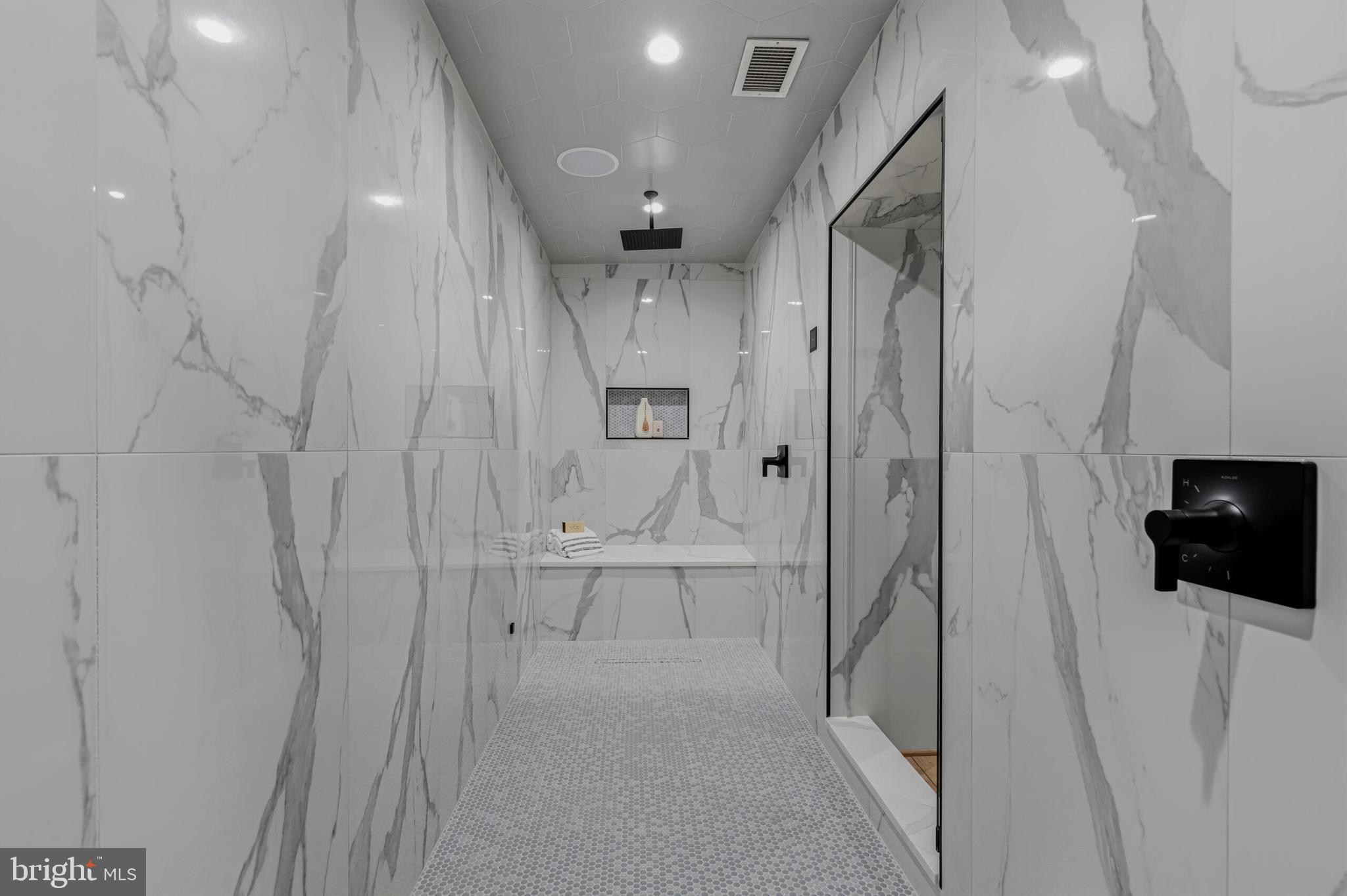 14700 CRANOKE STREET