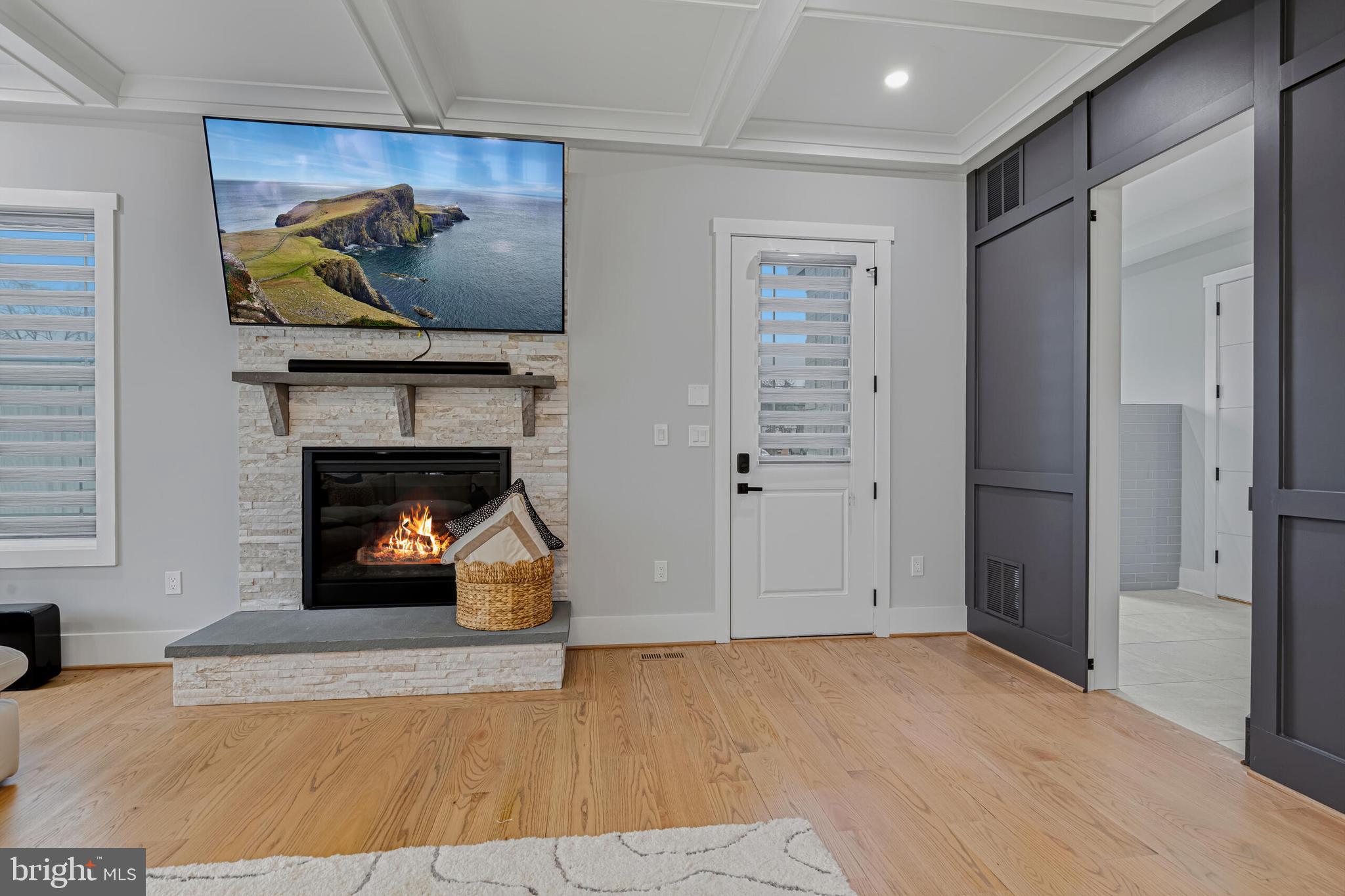 14700 CRANOKE STREET