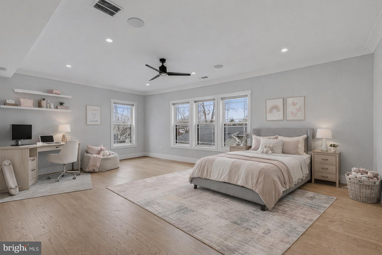 14700 CRANOKE STREET