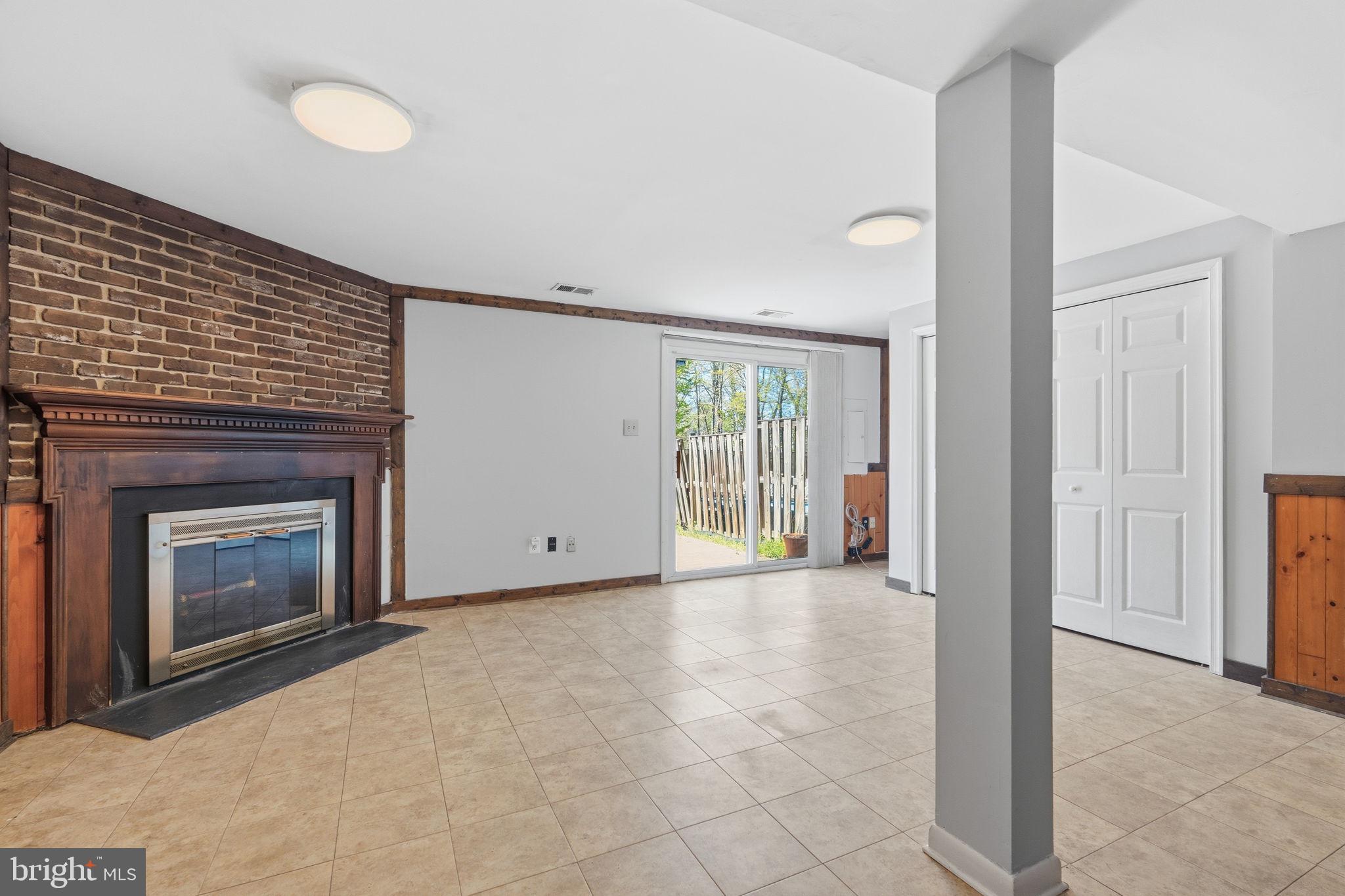 13315 AIKEN PLACE