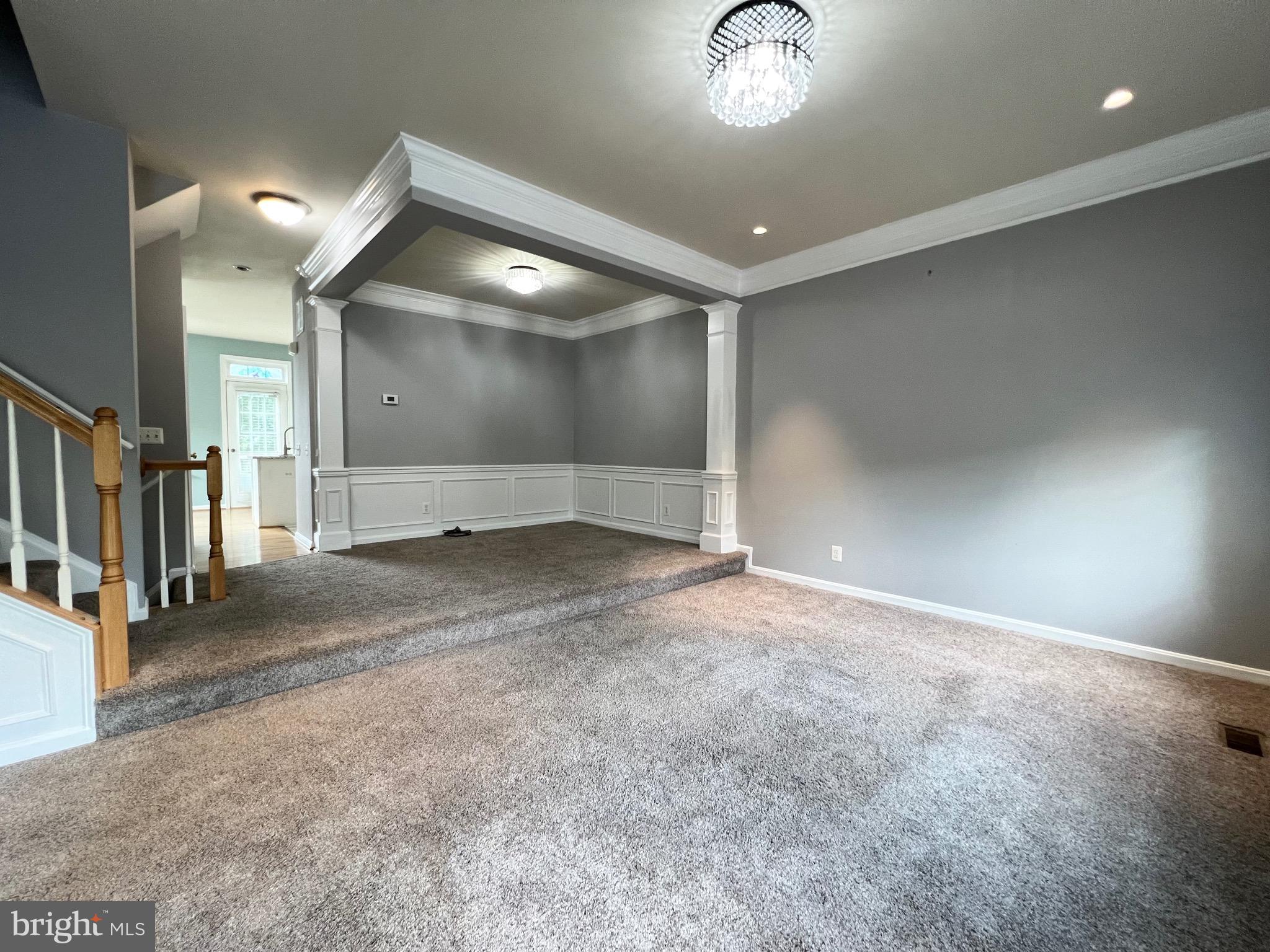 22464 MAISON CARREE SQ