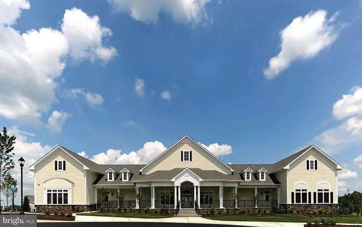 23109 DUNLOP HEIGHTS TERRACE