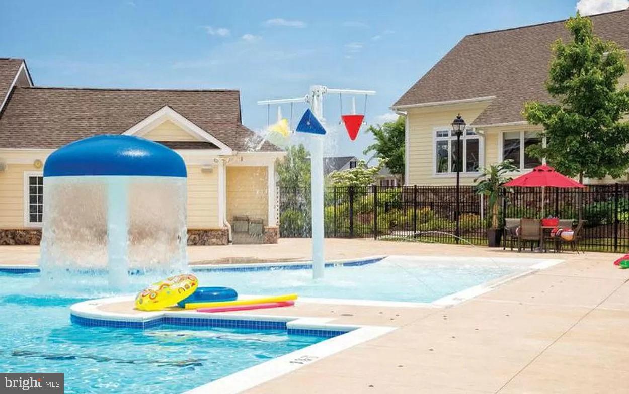 23109 DUNLOP HEIGHTS TERRACE