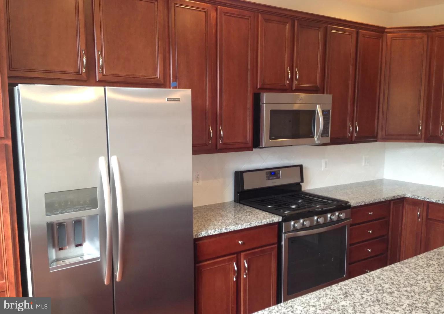 23109 DUNLOP HEIGHTS TERRACE