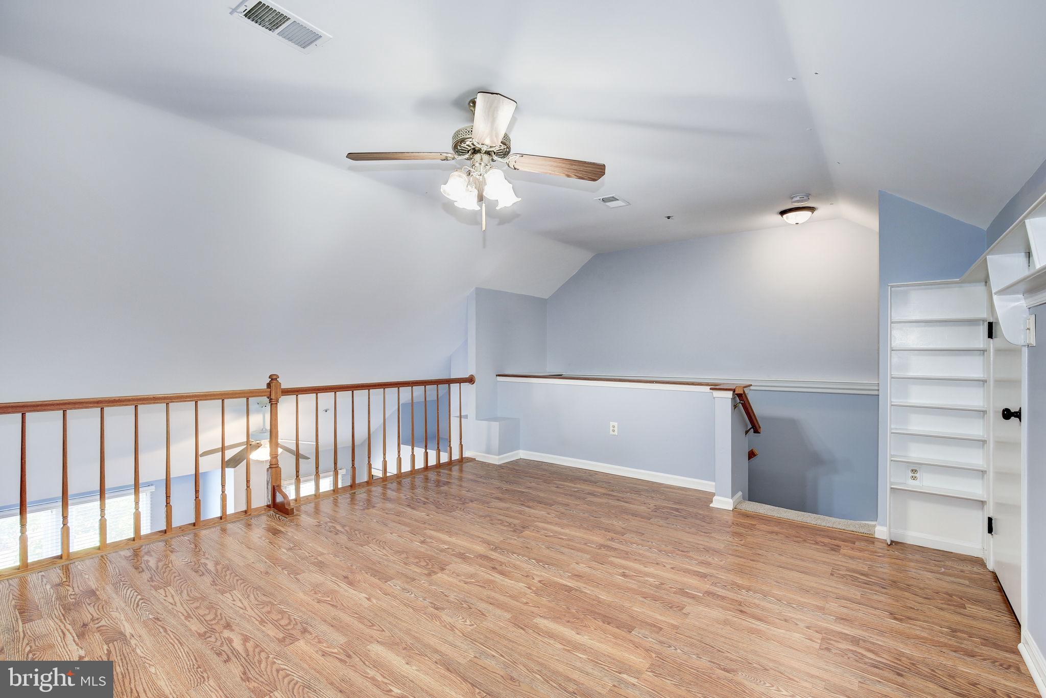 7937 Blue Gray Cir