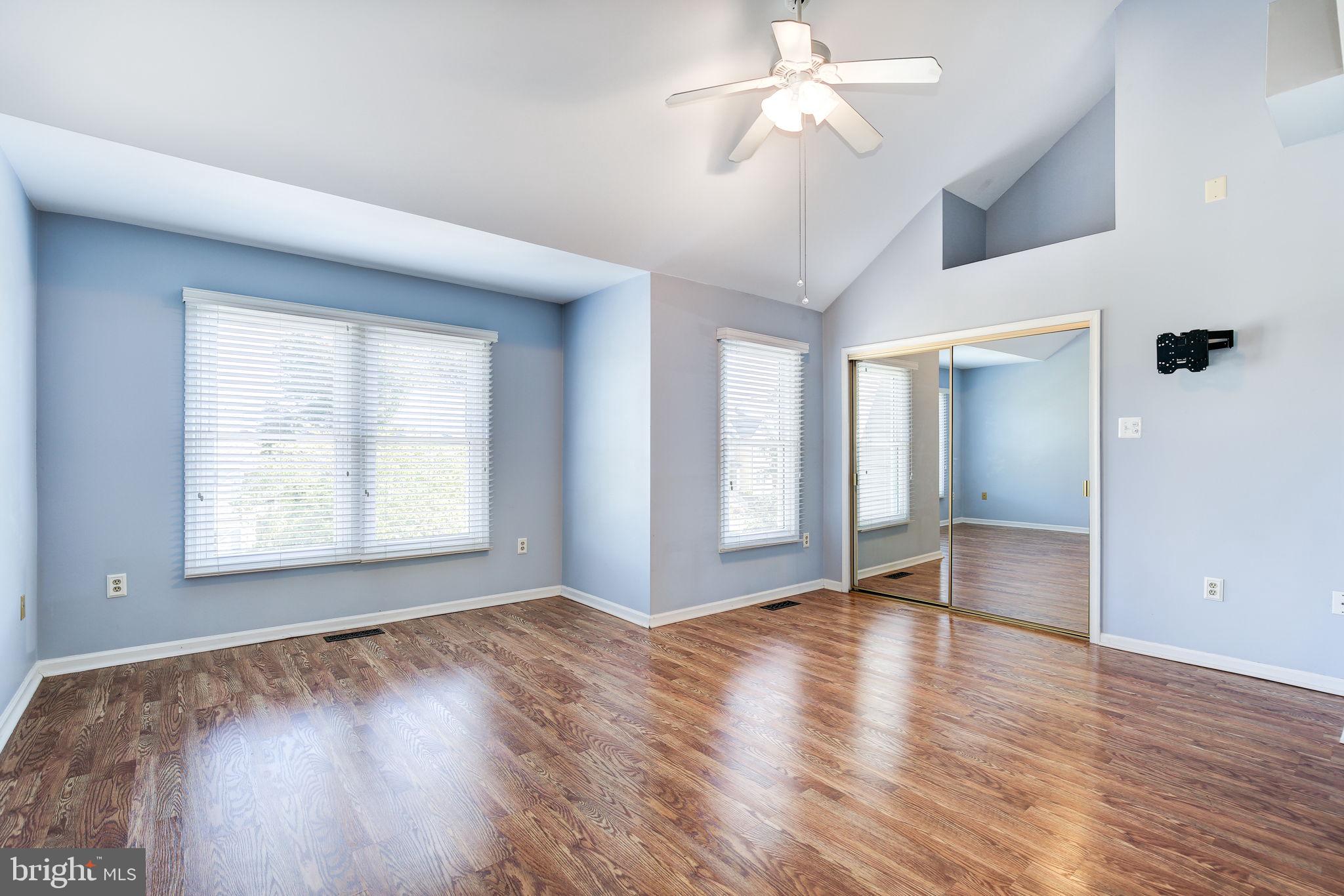 7937 Blue Gray Cir