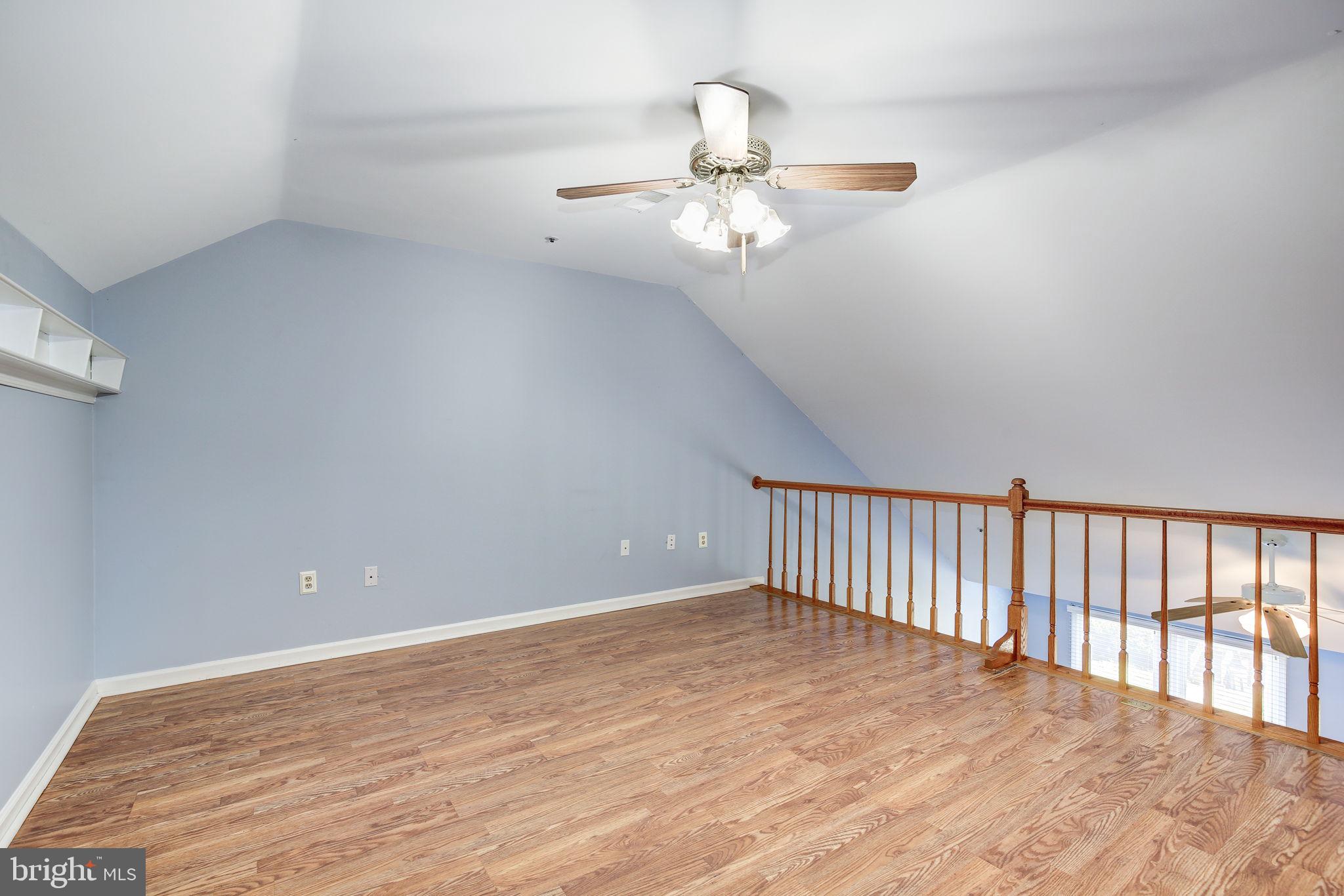 7937 Blue Gray Cir