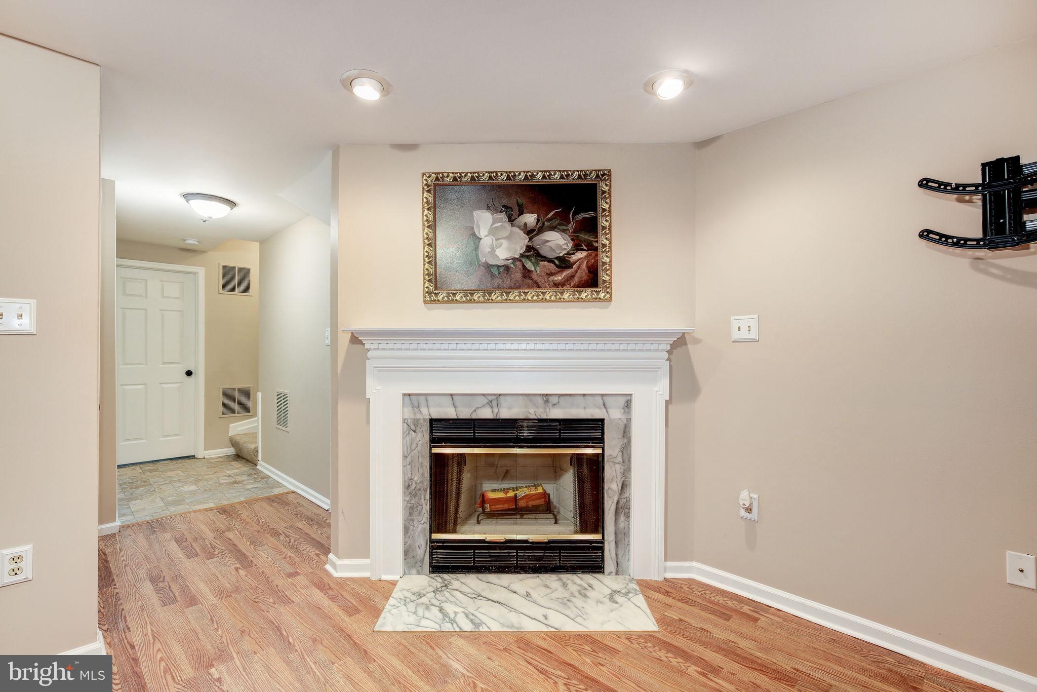 7937 Blue Gray Cir