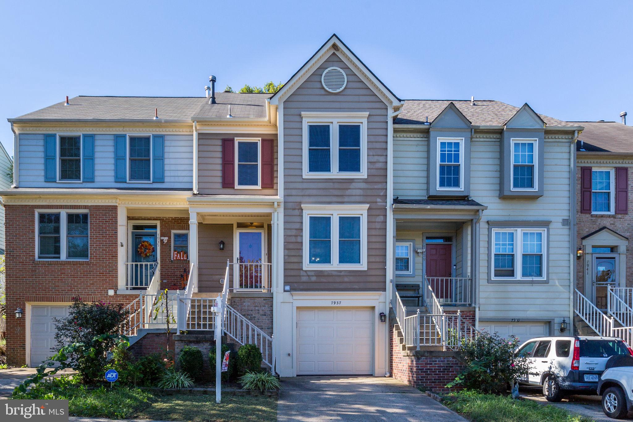 7937 Blue Gray Cir