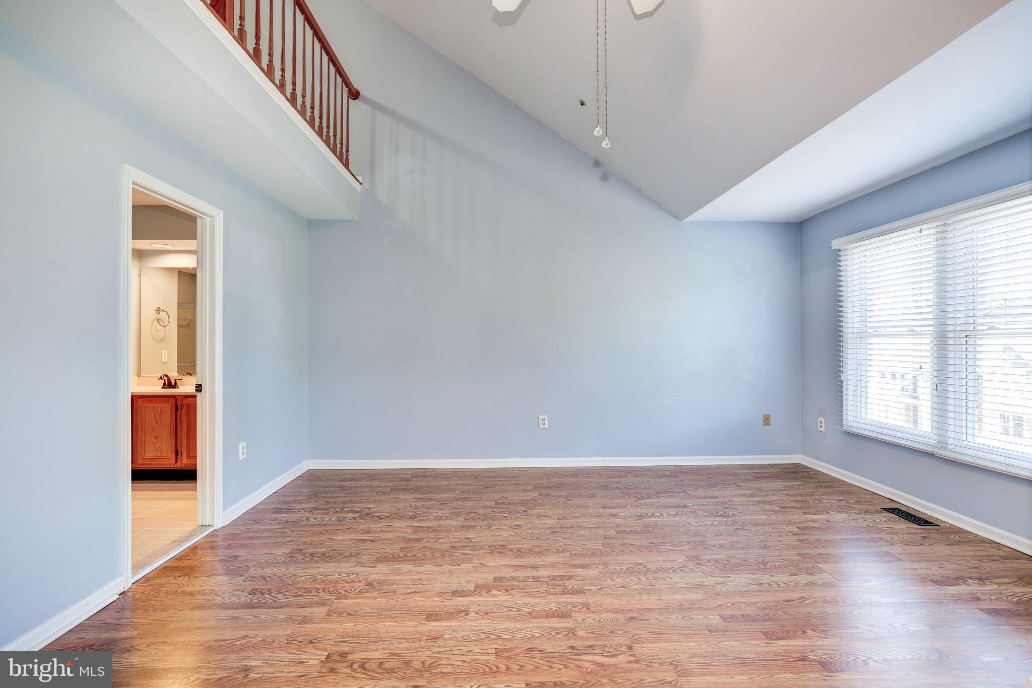 7937 Blue Gray Cir