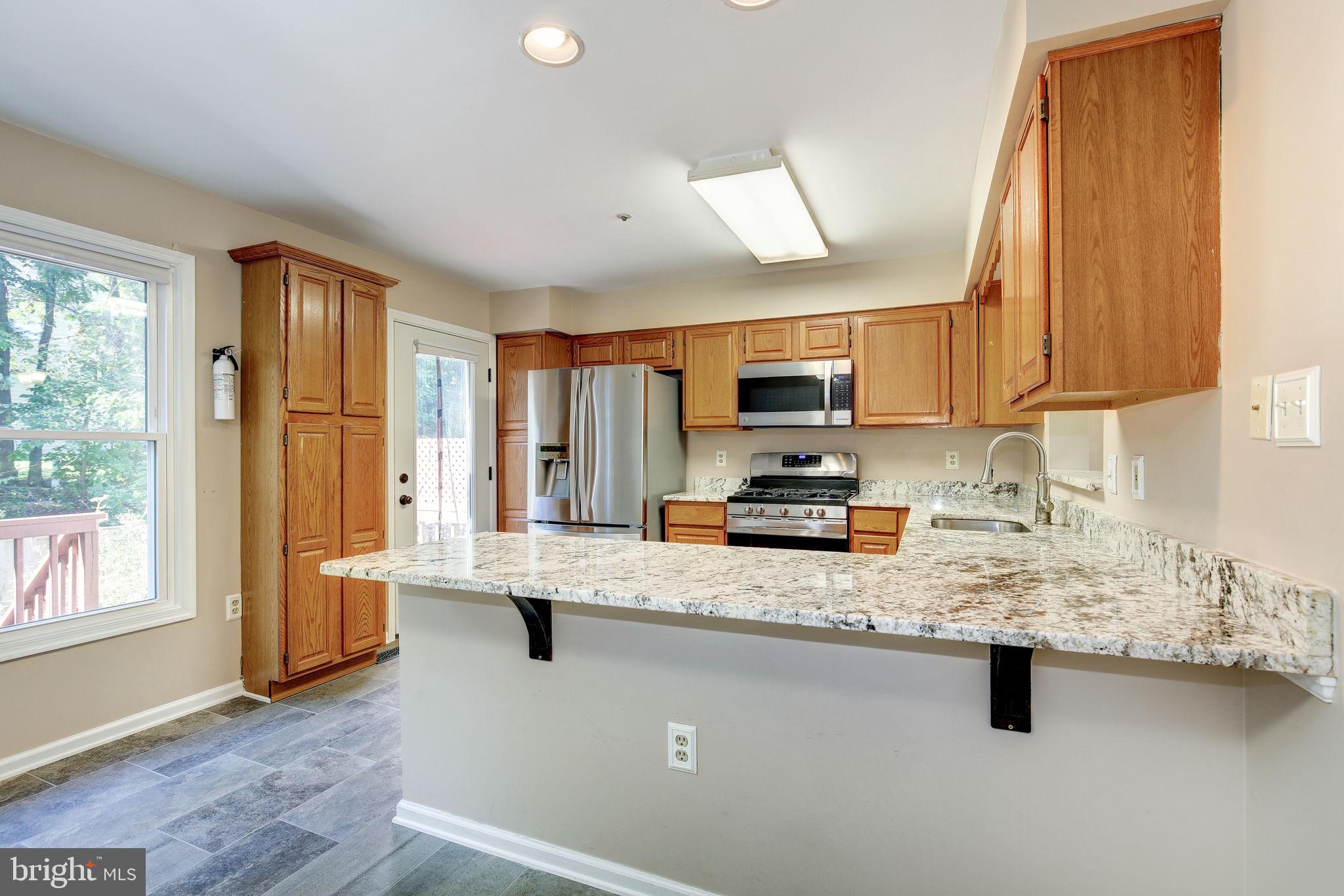 7937 Blue Gray Cir