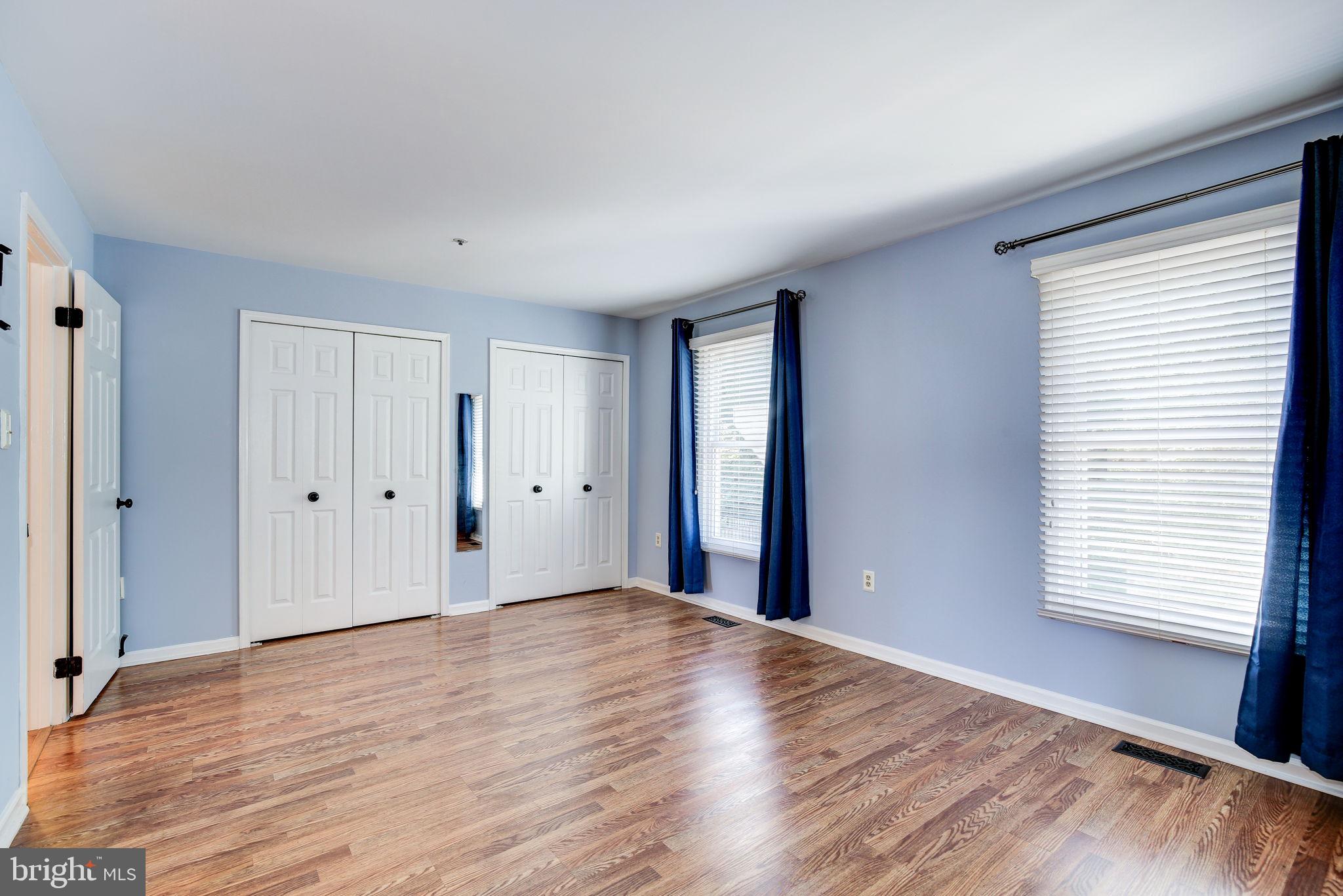 7937 Blue Gray Cir