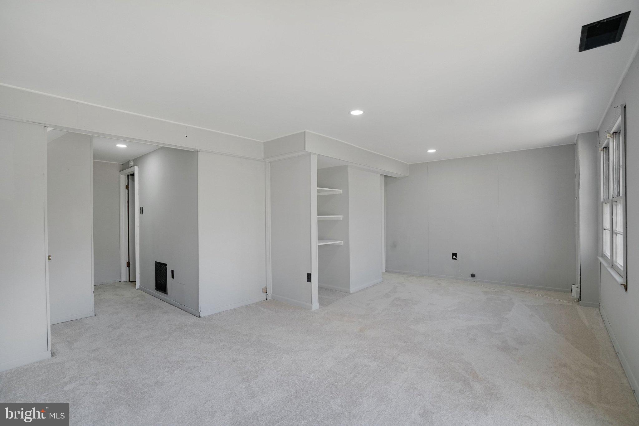 12346 WOODLAWN COURT