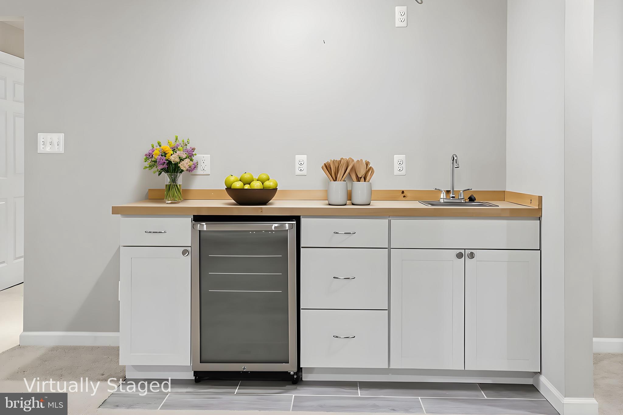 10512 BLAZING STAR LOOP