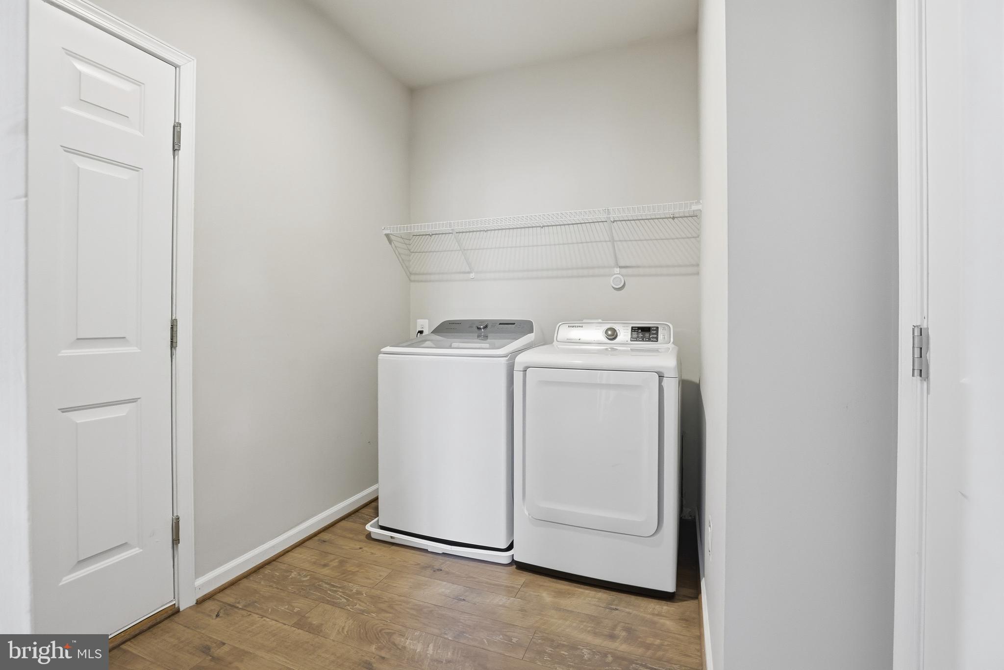 10512 BLAZING STAR LOOP