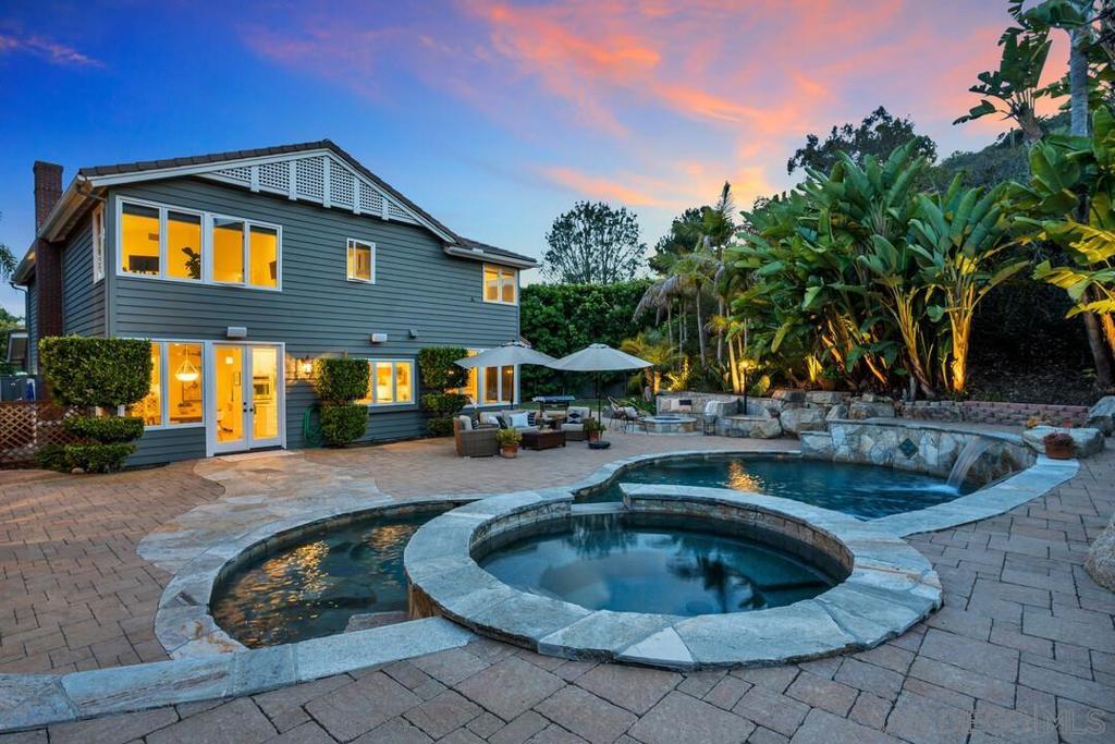 1702 Sienna Canyon Drive