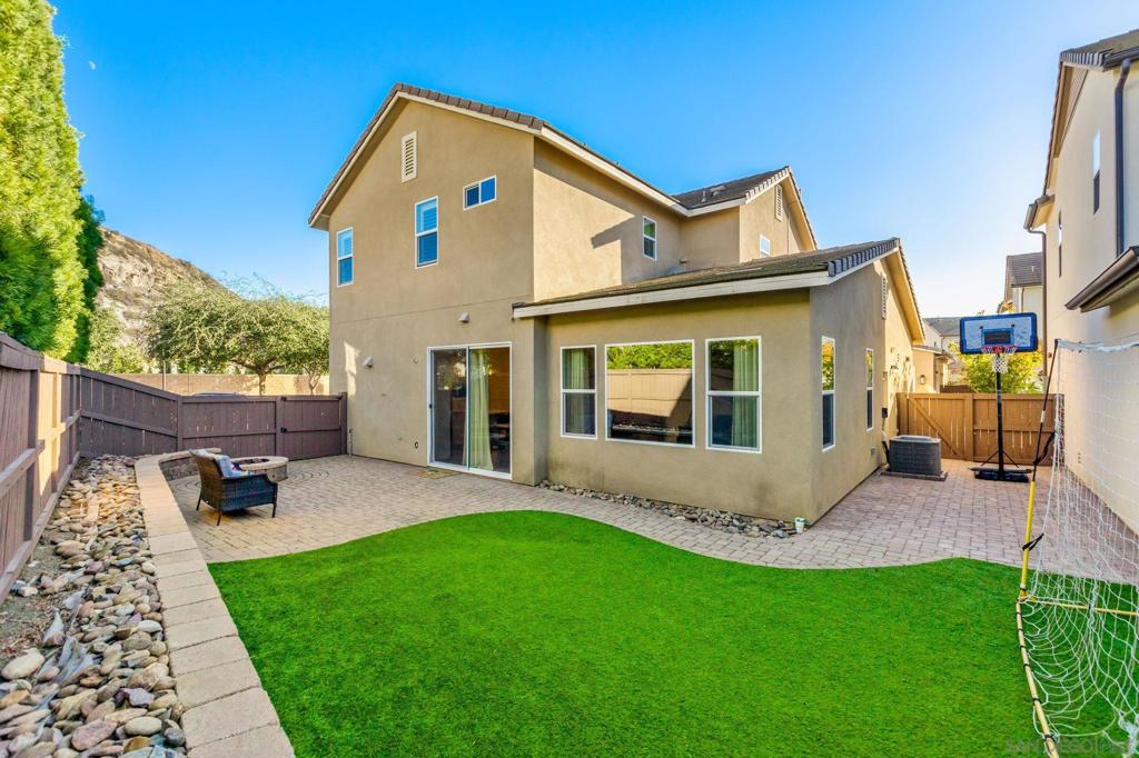 2769 Overlook Point Dr