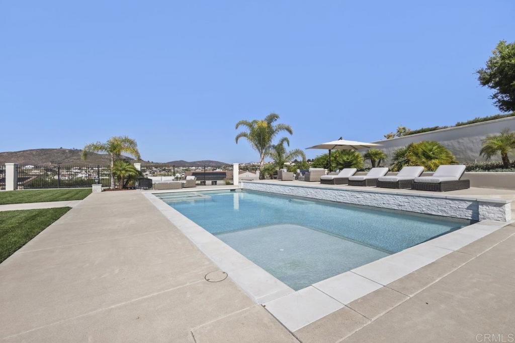 16770 Crescent Creek Drive