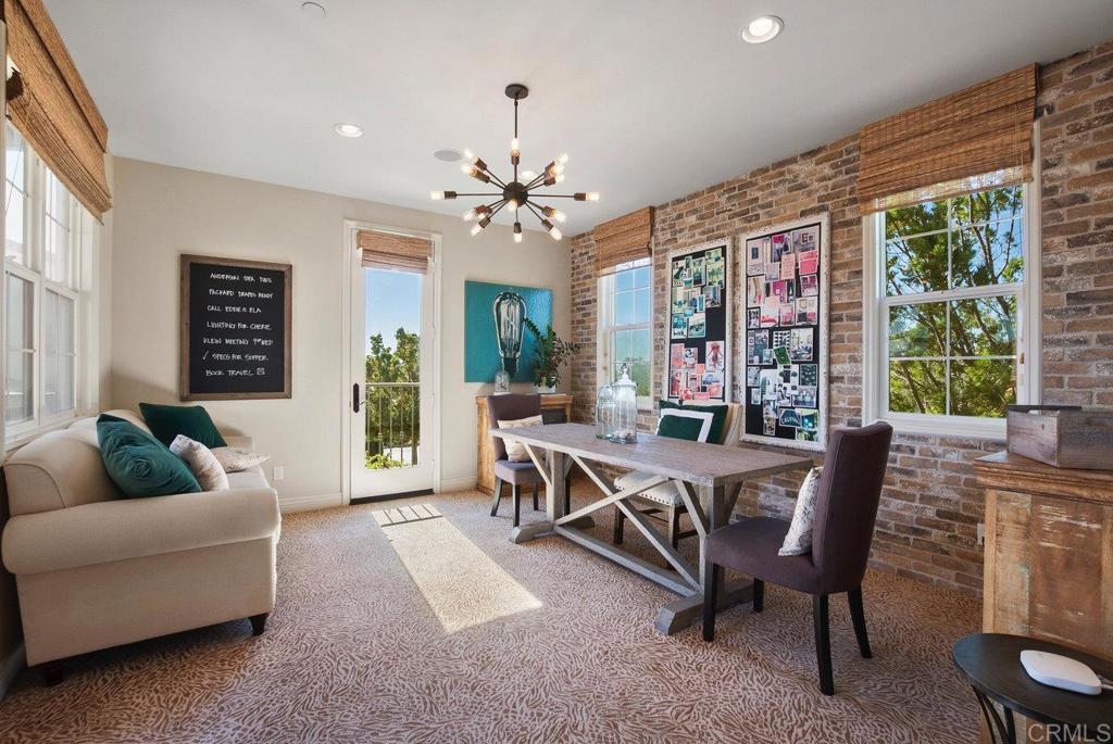 8532 Kristen View Court