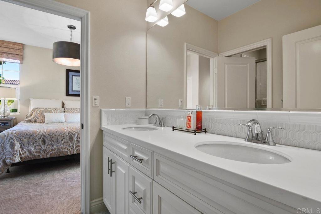 8532 Kristen View Court