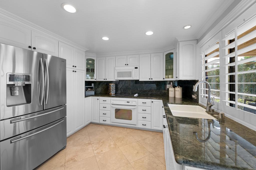 97 Camino Arroyo South