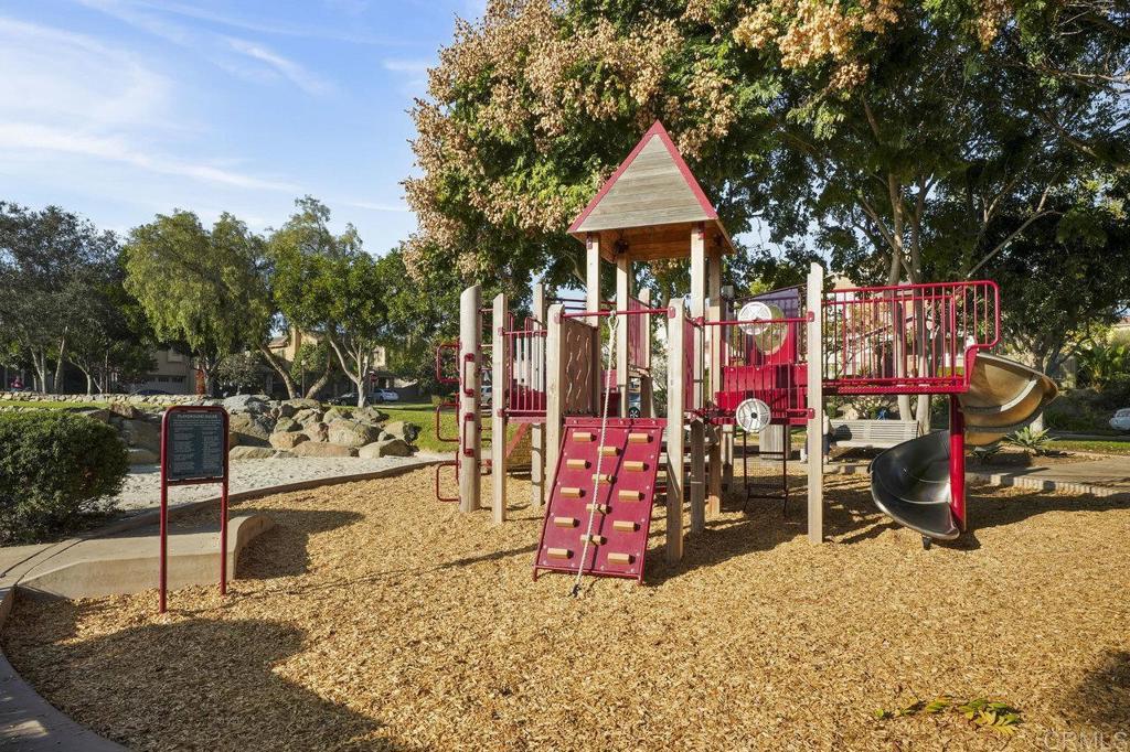 8275 Katherine Claire Lane