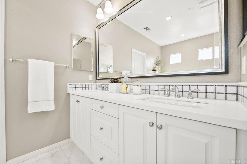 15816 Babcock Street