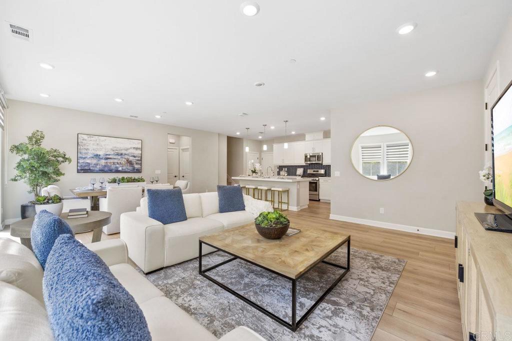 10903 Travis Way